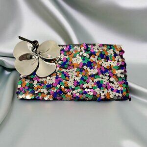 MAC Cosmetics Ltd Edition Holiday 2020 Shiny Pretty Things Sequin Makeup Bag